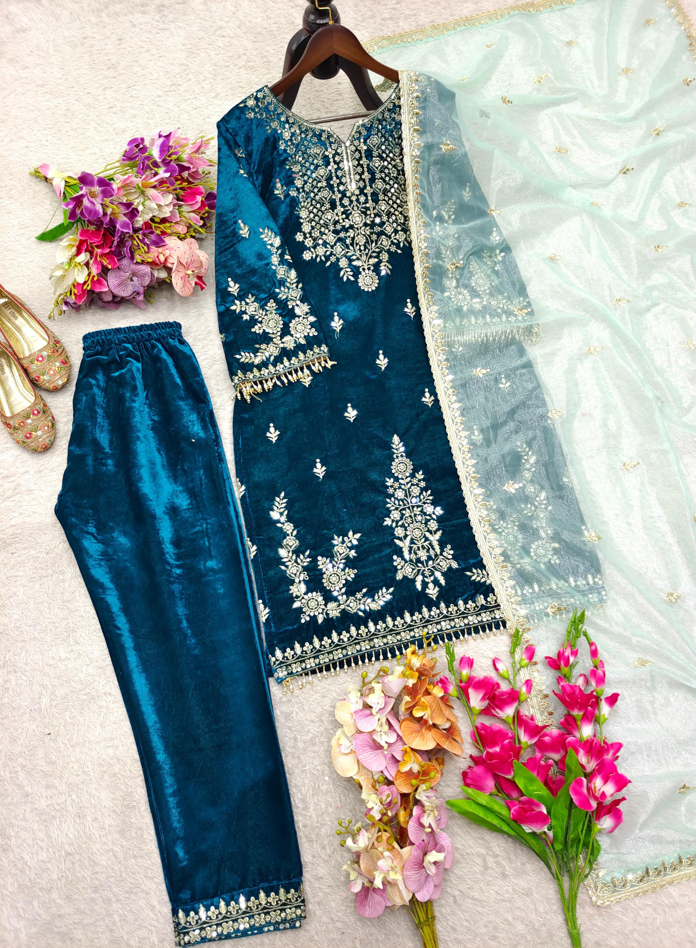 Elegant Velvet Embroidered Palazzo Suit Set in Teal — photo 2