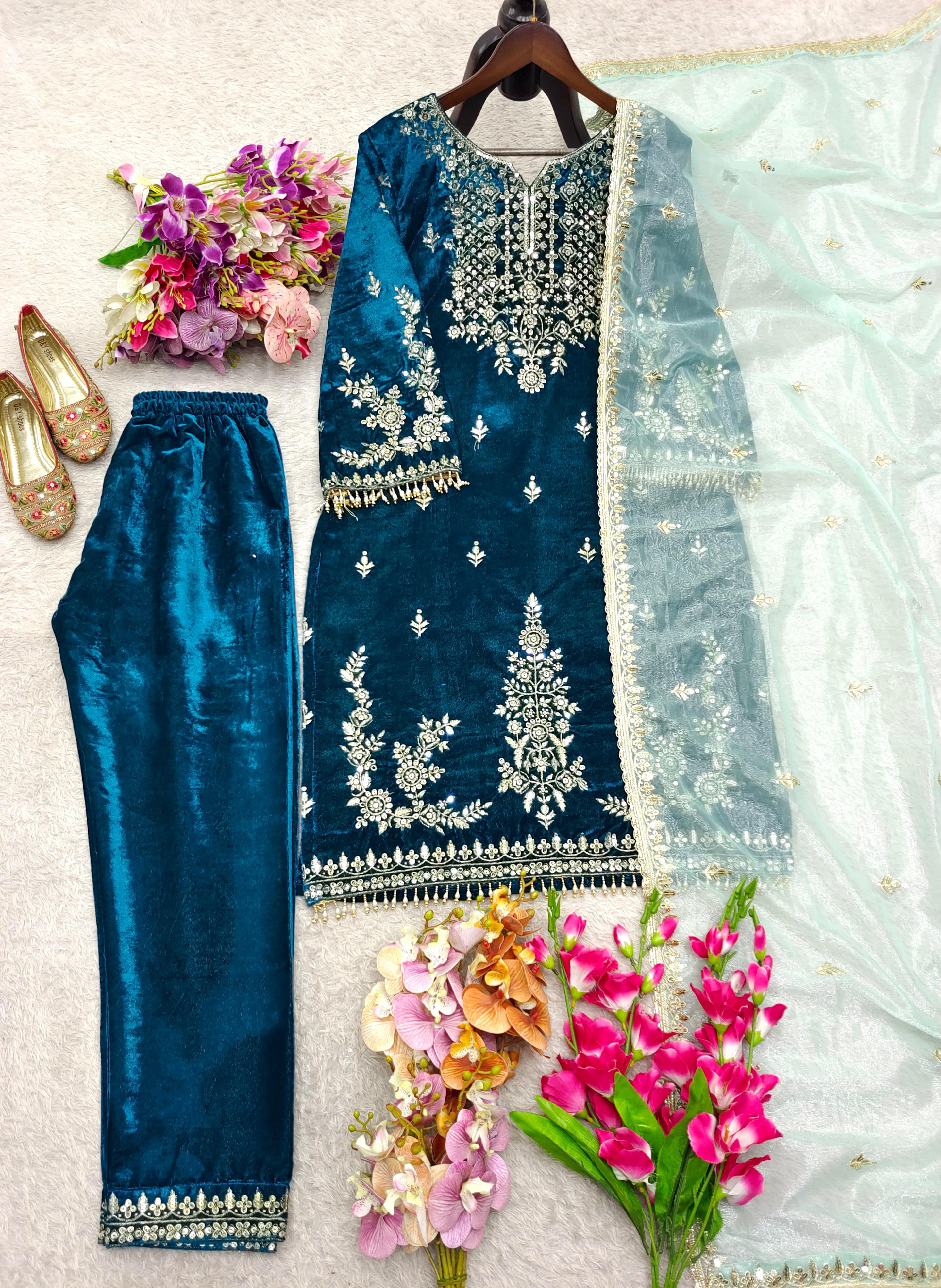Elegant Velvet Embroidered Palazzo Suit Set in Teal — photo 3
